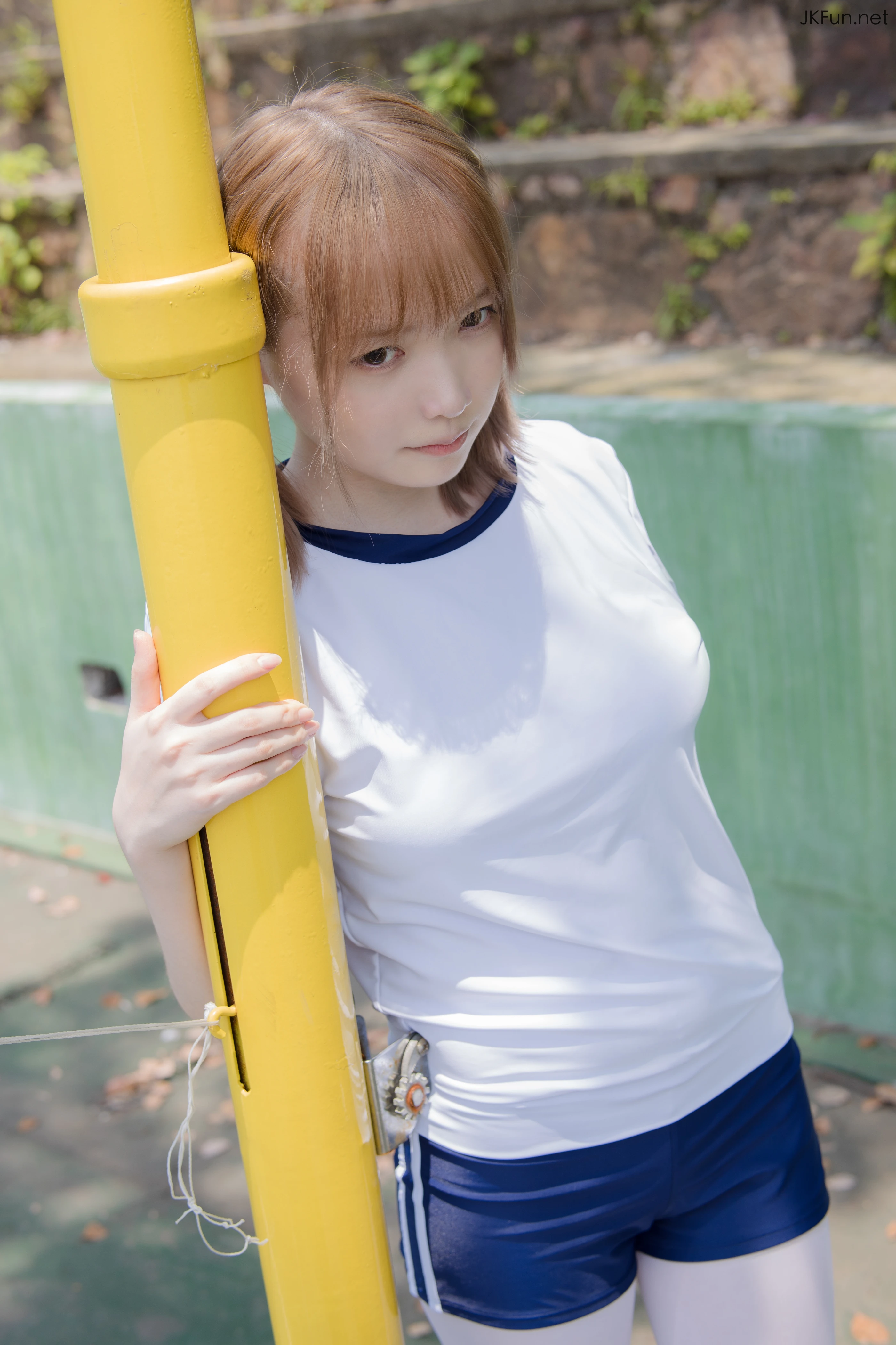 森萝财团 [JKFUN-019] 80D白丝外景体操服 Aika [107P 1V]插图3
